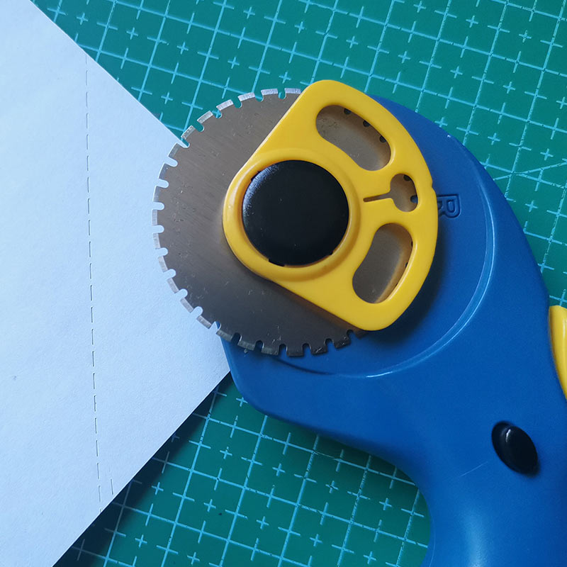 Rotary Cutter Patchwork Leathe - Sewing Tas review and price