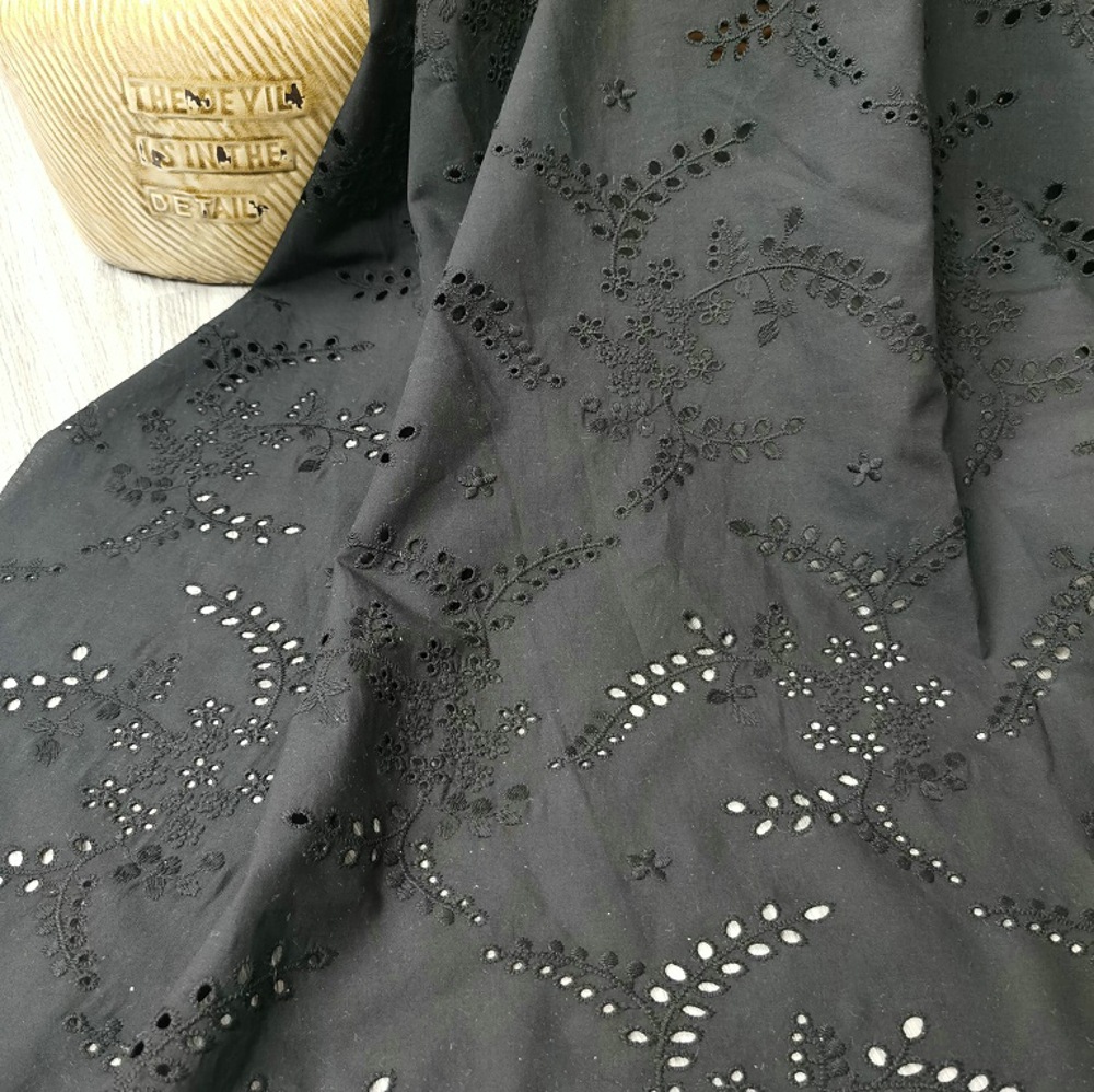High-quality black hollow-out  - Sewing Eyelet Fabric review and price
